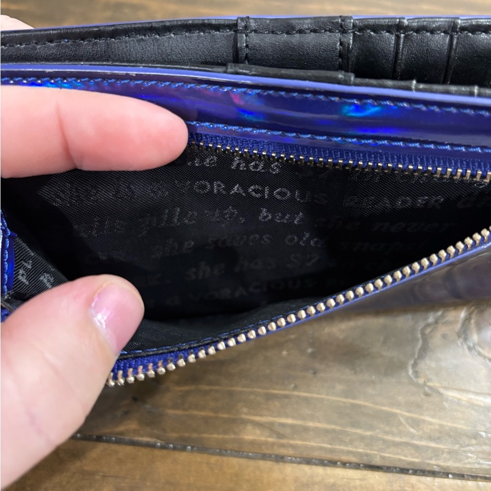 Kate Spade Rainer Lane Iridescent Blue Snap Close Wallet with Storybook Lining - Picture 4 of 13